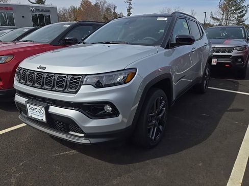 New 2026 Jeep Compass Limited AWD/4WD image 3