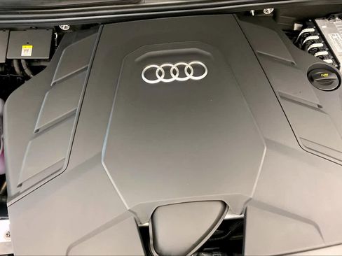 Used 2025 Audi Q7 3.0T Premium Plus image 17