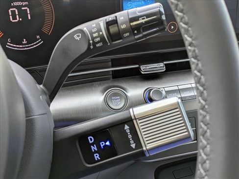 New 2026 Hyundai Kona SEL Premium image 15