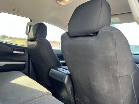 Used 2015 Toyota Tundra SR5 w/ SR5 Upgrade Package AWD/4WD image 15