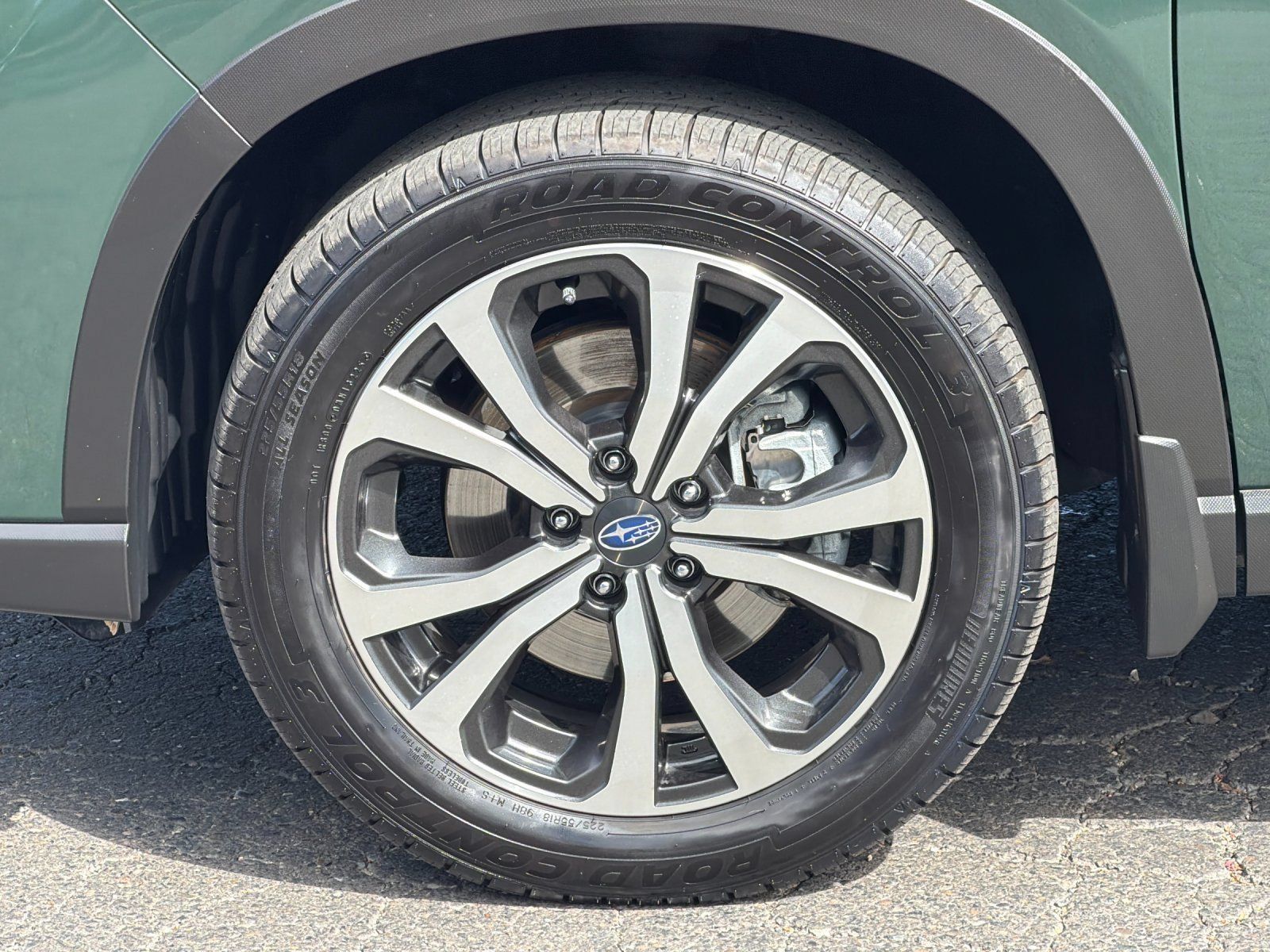 Used 2022 Subaru Forester Limited AWD/4WD image 25
