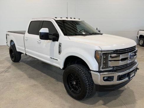 Used 2017 Ford F350 Lariat w/ Lariat Ultimate Package AWD/4WD image 6