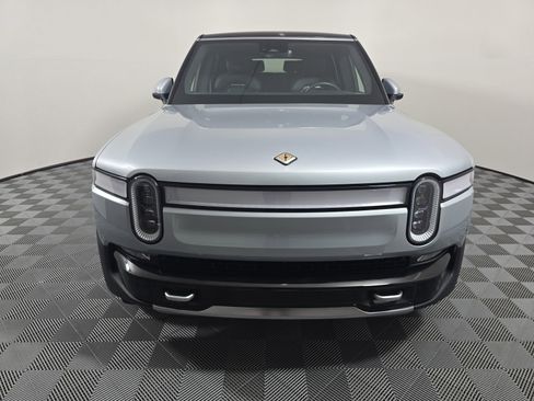 Used 2024 Rivian R1S Adventure AWD/4WD image 8