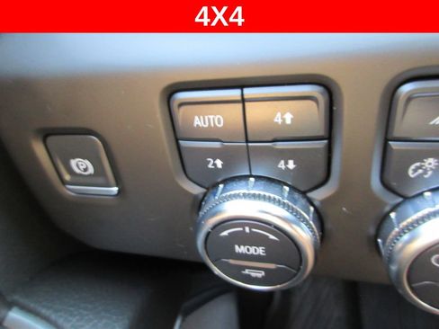 Certified 2023 GMC Sierra 1500 Denali AWD/4WD image 35