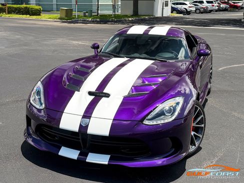 Used 2017 Dodge Viper GTC w/ GTS Interior Package RWD image 8