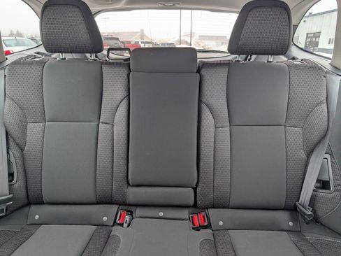 Used 2025 Subaru Outback image 13