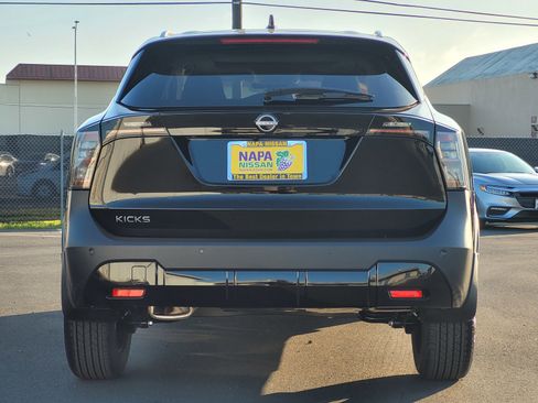 New 2026 Nissan Kicks SV w/ SV Premium Package image 6