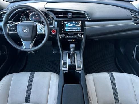 Used 2018 Honda Civic EX image 17