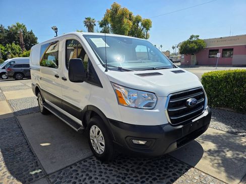 Used 2020 Ford Transit 250 Low Roof w/ Exterior Upgrade Package RWD image 3