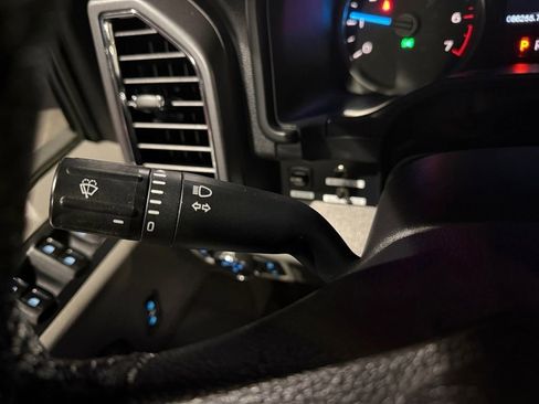 Used 2015 Ford F150 XLT w/ Equipment Group 301A Mid image 36