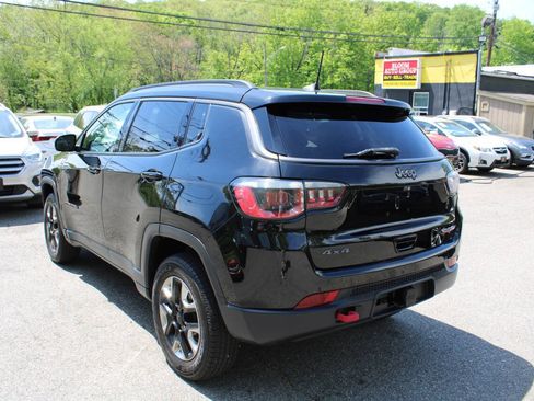 Used 2017 Jeep Compass Trailhawk w/ Navigation Group AWD/4WD image 10