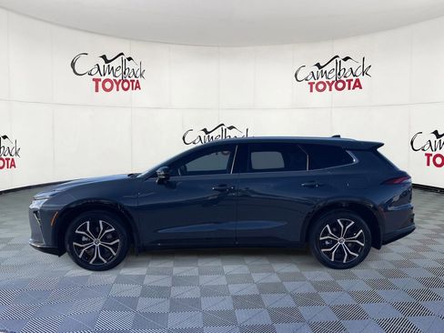 New 2026 Toyota Crown Signia image 5