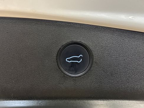 Used 2021 Tesla Model 3 Long Range image 44