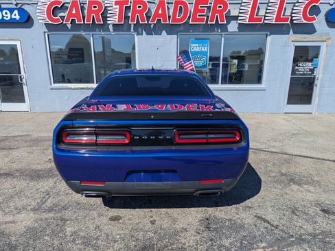 Used 2018 Dodge Challenger R/T Scat Pack image 3
