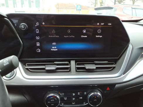 Certified 2024 Chevrolet Trax ACTIV w/ Driver Confidence Package image 31