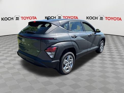 Used 2025 Hyundai Kona SE AWD/4WD image 8
