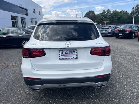 Used 2022 Mercedes-Benz GLC 300 4MATIC image 11