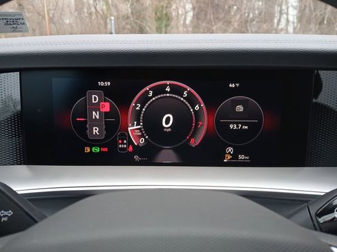 New 2026 Volkswagen Tiguan SE R-Line image 15