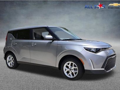 Used 2025 Kia Soul LX w/ LX Technology Package