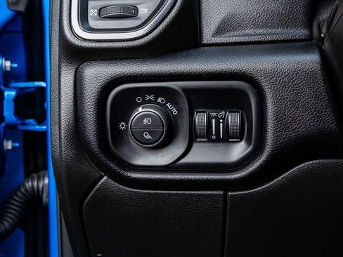 Used 2024 RAM 2500 Power Wagon w/ Towing Technology Group image 22