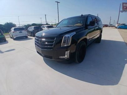 Used 2017 Cadillac Escalade ESV Platinum