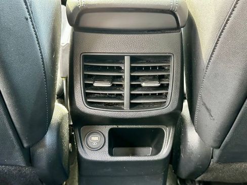 Used 2022 Kia Seltos S AWD/4WD image 18