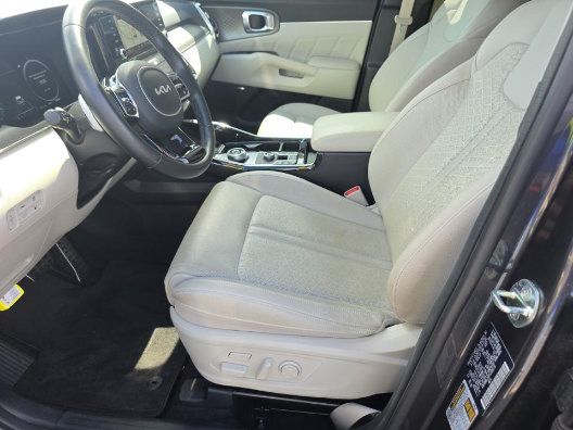 Used 2023 Kia Sorento SX Prestige AWD/4WD image 3