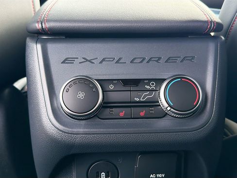 New 2026 Ford Explorer ST-Line w/ ST-Line Street Pack RWD image 32