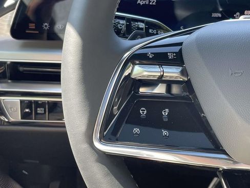 New 2026 Cadillac Lyriq Signature Sport AWD/4WD image 23
