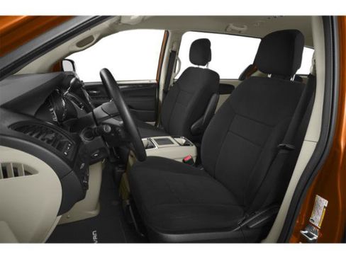 Used 2015 Dodge Grand Caravan SE FWD image 12