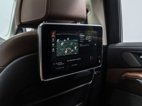 Used 2020 BMW X7 xDrive50i w/ Dynamic Handling Package AWD/4WD image 33