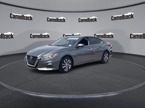 Used 2021 Nissan Altima 2.5 S w/ Driver Assist Package FWD image 3