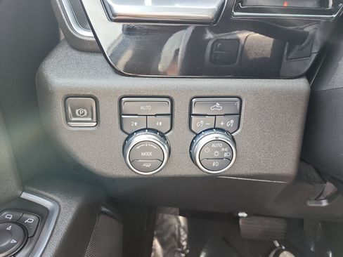 Used 2022 GMC Sierra 1500 Elevation AWD/4WD image 26