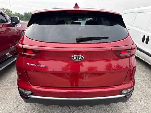 Used 2022 Kia Sportage LX AWD/4WD image 4