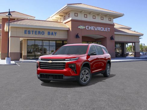New 2026 Chevrolet Traverse LT w/ Driver Confidence Package image 32