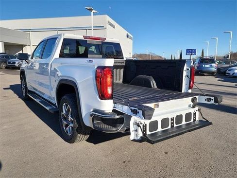 New 2026 GMC Sierra 1500 SLT w/ SLT Premium Plus Package image 8
