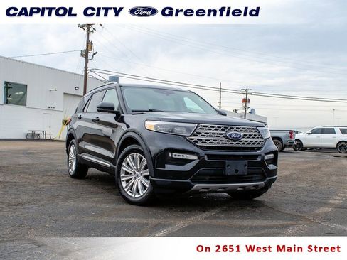 Used 2023 Ford Explorer Limited image 1