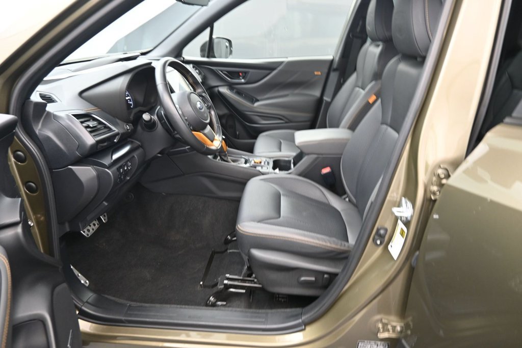 Used 2023 Subaru Forester Wilderness w/ Wilderness Package AWD/4WD image 15