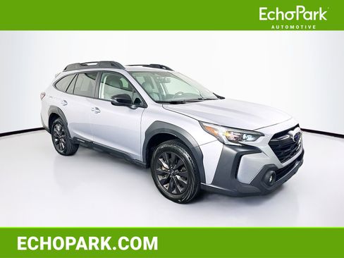 Used 2025 Subaru Outback Onyx Edition AWD/4WD image 1