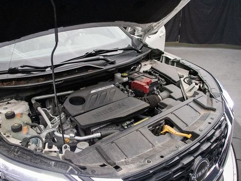 Used 2023 Nissan Rogue SV w/ SV Premium Package image 30