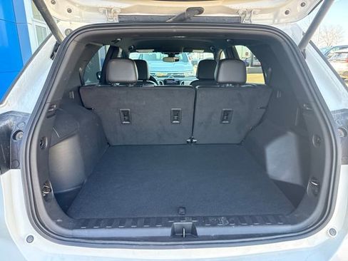 Used 2023 Chevrolet Equinox Premier AWD/4WD image 27