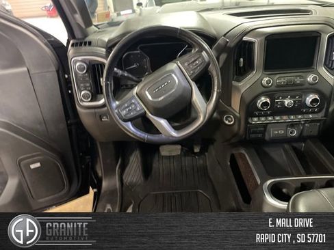 Used 2020 GMC Sierra 3500 Denali w/ Denali Ultimate Package image 13