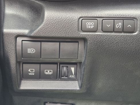 Used 2023 Lexus IS 350 F Sport w/ Navigation Package RWD image 32
