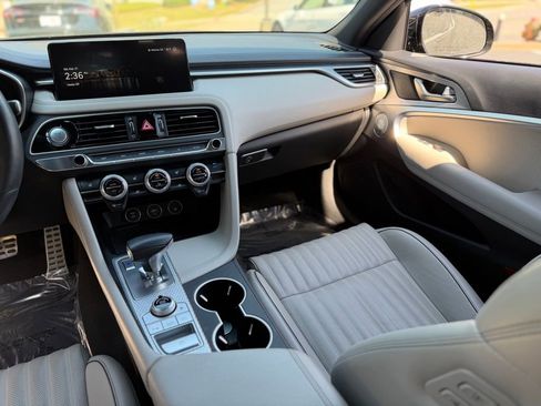 Used 2023 Genesis G70 2.0T w/ Sport Prestige Package image 42