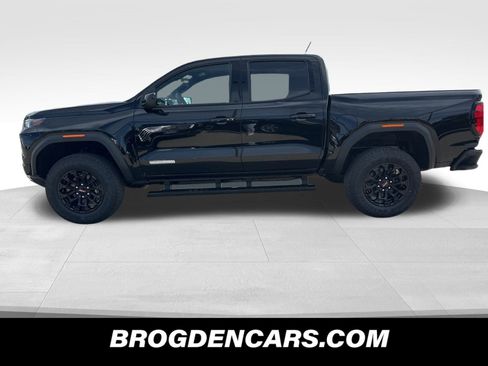 New 2026 GMC Canyon Elevation image 6