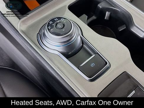 Used 2024 Ford Edge SEL w/ Convenience Package image 16