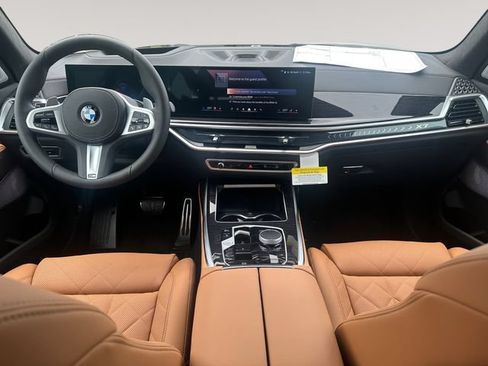 New 2027 BMW X7 xDrive40i w/ M Sport Package AWD/4WD image 10
