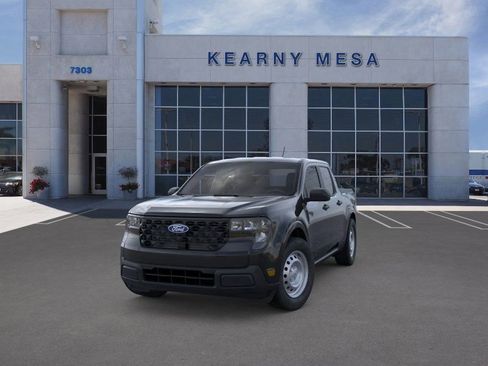 New 2025 Ford Maverick XL image 31