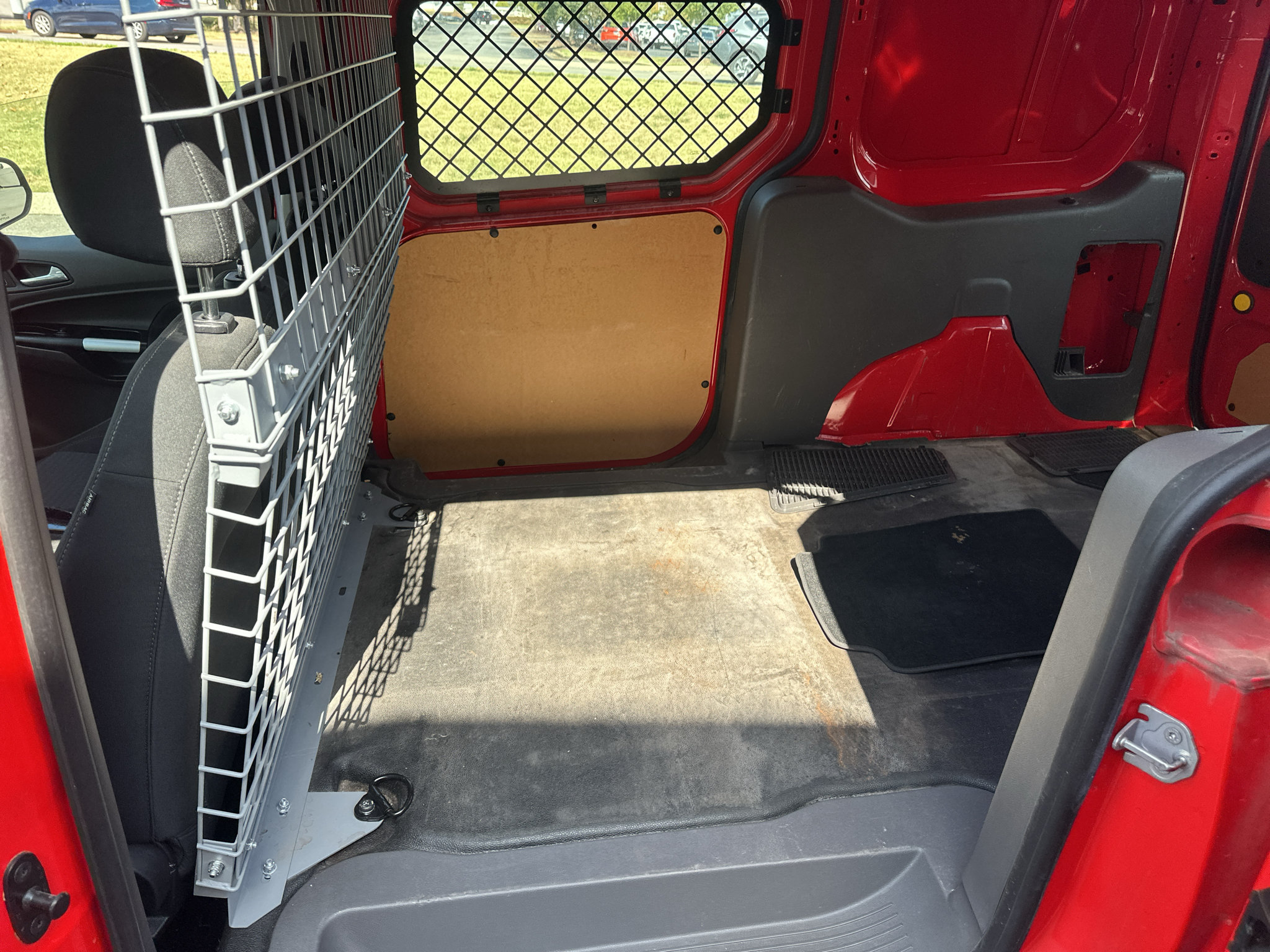 Used 2019 Ford Transit Connect XLT FWD image 16