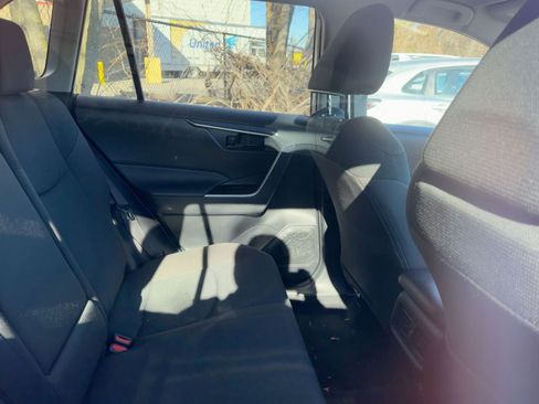 Used 2025 Toyota RAV4 LE image 9